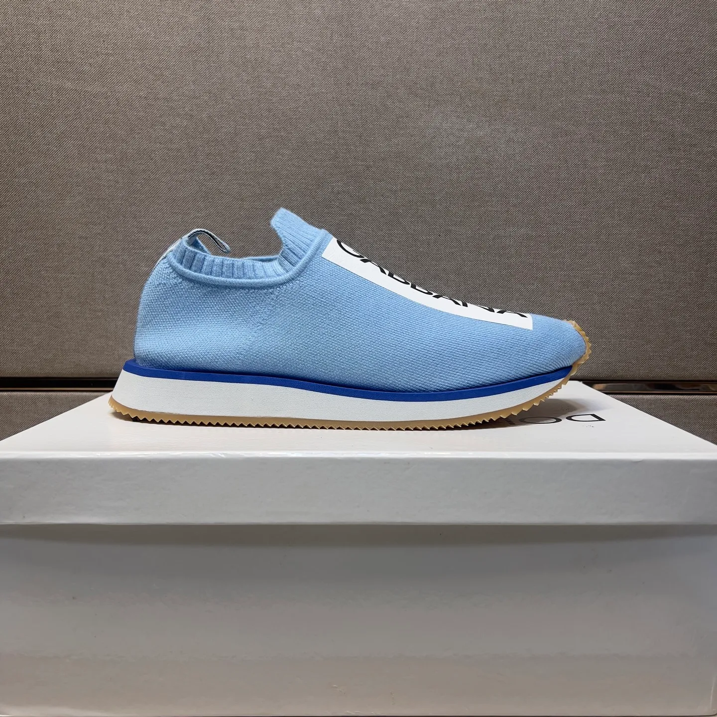⬛️Men's men's shoes💰p420【DG～】couple casual shoes 2025z cabinet sales simultaneously 🔶Size: 35-44#️⃣ 🔷7 colors🔜The upper is made of multi-material splicing➕Mesh lining, comfortable and breathable, sole: original comfortable, wear-resistant and non-slip outsole, ⚠️Real shot📱Photographed🎬The real thing is better📢📢📢